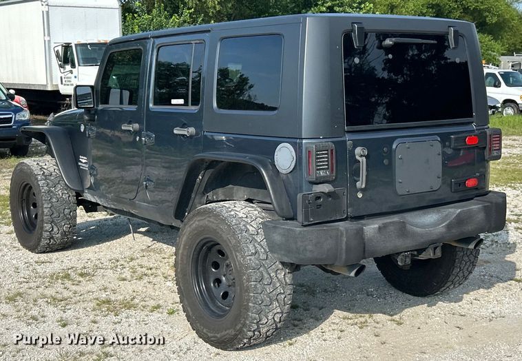 image for item EK8411 2008 Jeep Wrangler Sahara SUV