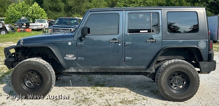 image for item EK8411 2008 Jeep Wrangler Sahara SUV