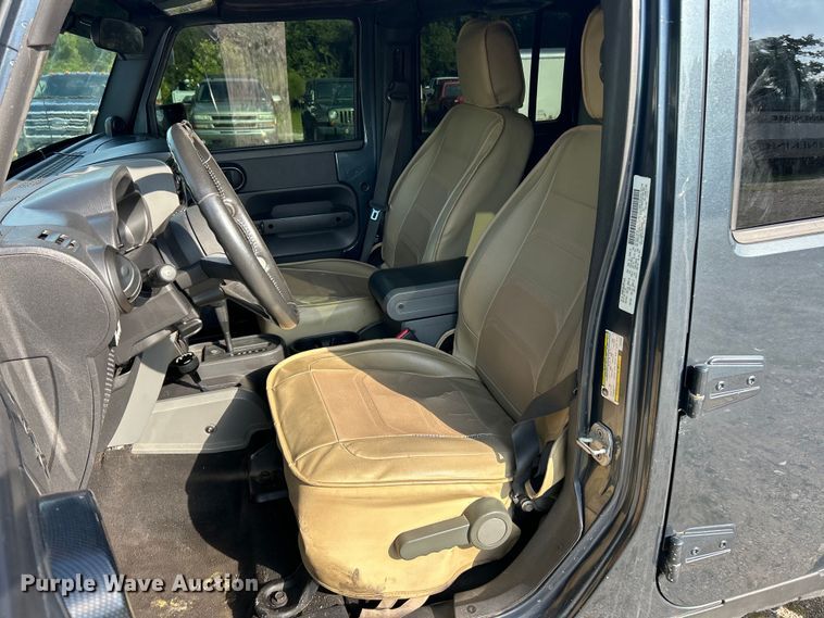 image for item EK8411 2008 Jeep Wrangler Sahara SUV