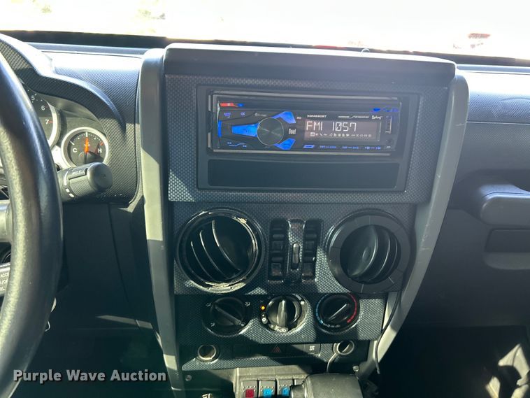 image for item EK8411 2008 Jeep Wrangler Sahara SUV