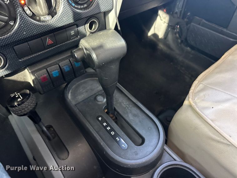 image for item EK8411 2008 Jeep Wrangler Sahara SUV