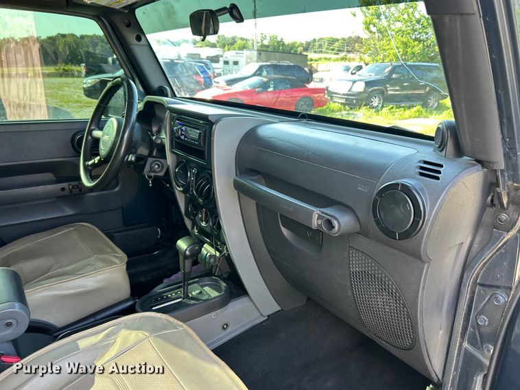 image for item EK8411 2008 Jeep Wrangler Sahara SUV