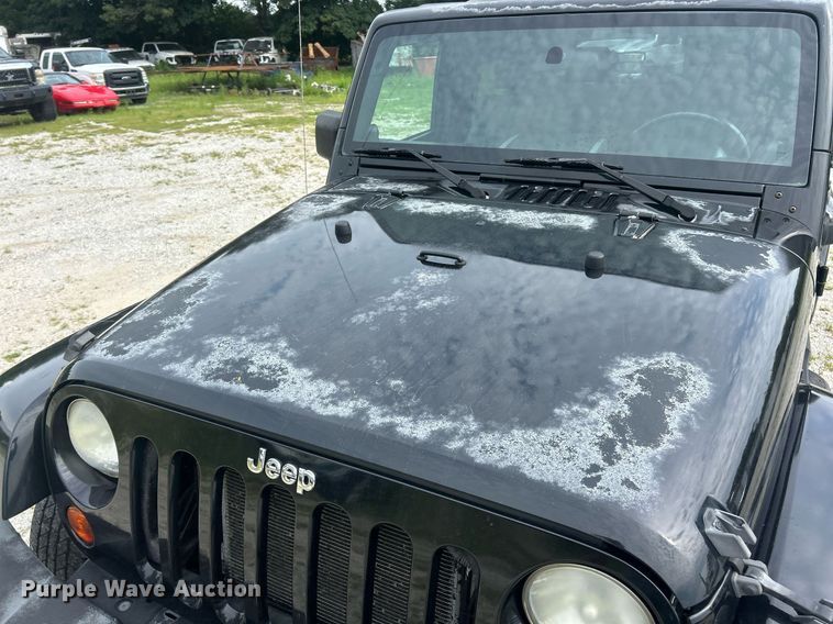 image for item EK8412 2008 Jeep Wrangler Sahara SUV