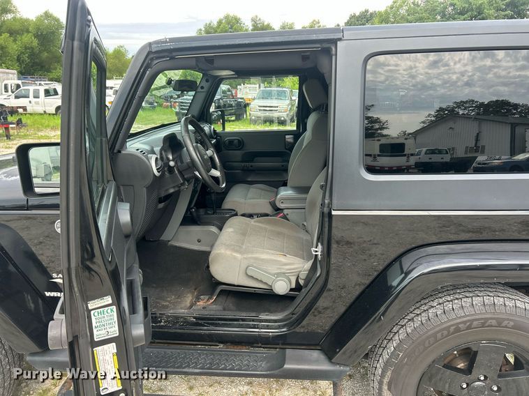 image for item EK8412 2008 Jeep Wrangler Sahara SUV