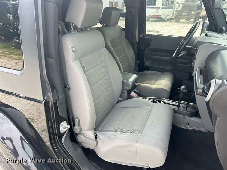 image for item EK8412 2008 Jeep Wrangler Sahara SUV