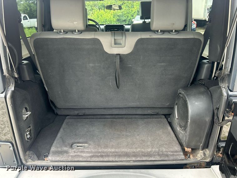 image for item EK8412 2008 Jeep Wrangler Sahara SUV