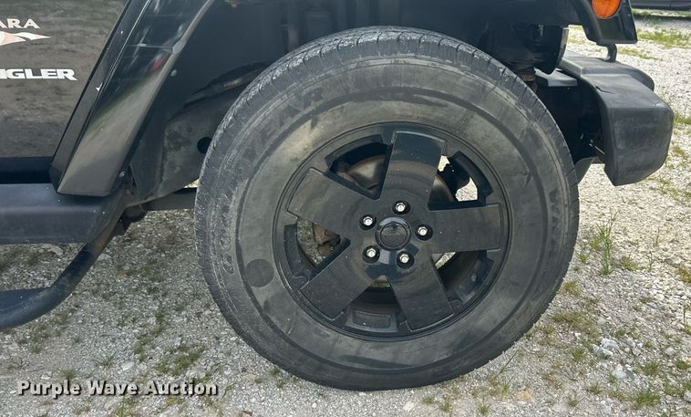 image for item EK8412 2008 Jeep Wrangler Sahara SUV