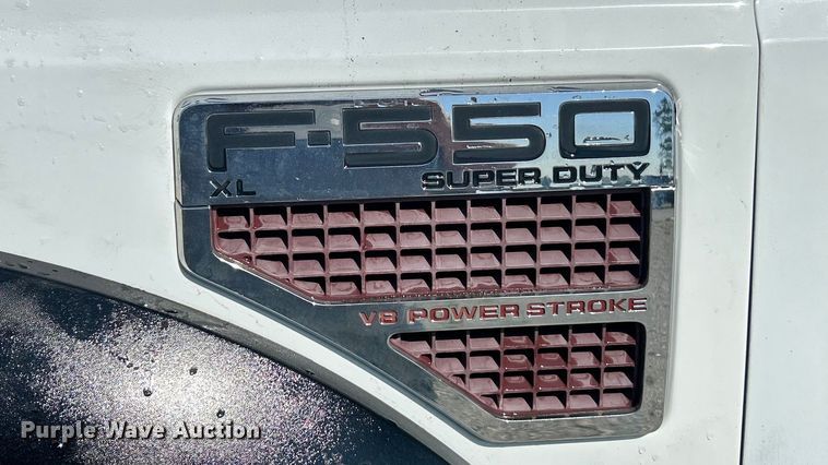 image for item EK8413 2009 Ford F550 Crew Cab truck cab and chassis