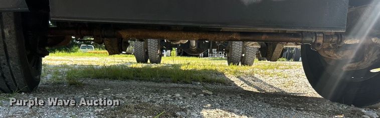 image for item EK8413 2009 Ford F550 Crew Cab truck cab and chassis