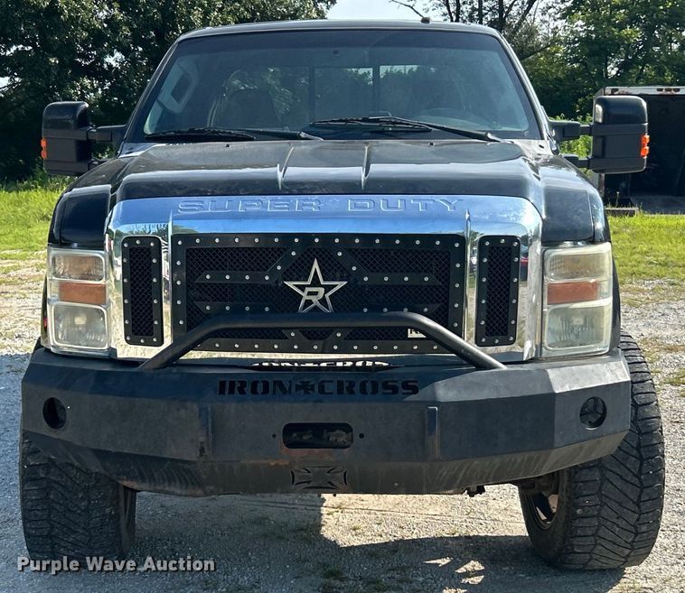 image for item EK8414 2008 Ford F250 Super Duty XL Crew Cab pickup truck