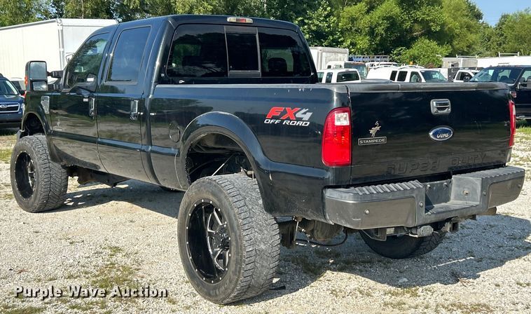 image for item EK8414 2008 Ford F250 Super Duty XL Crew Cab pickup truck
