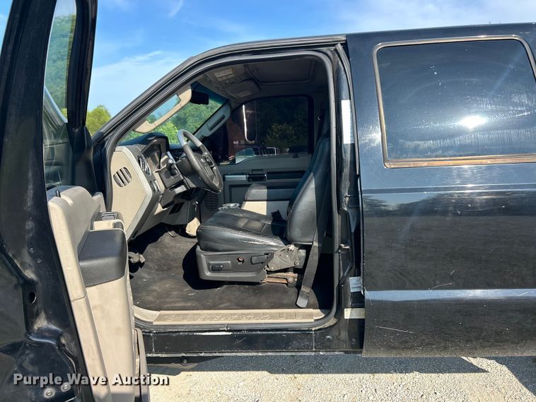 image for item EK8414 2008 Ford F250 Super Duty XL Crew Cab pickup truck