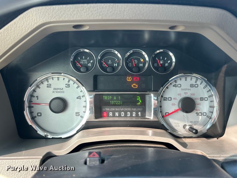 image for item EK8414 2008 Ford F250 Super Duty XL Crew Cab pickup truck