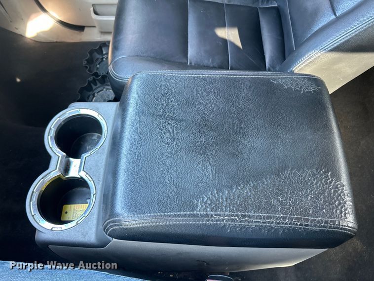 image for item EK8414 2008 Ford F250 Super Duty XL Crew Cab pickup truck