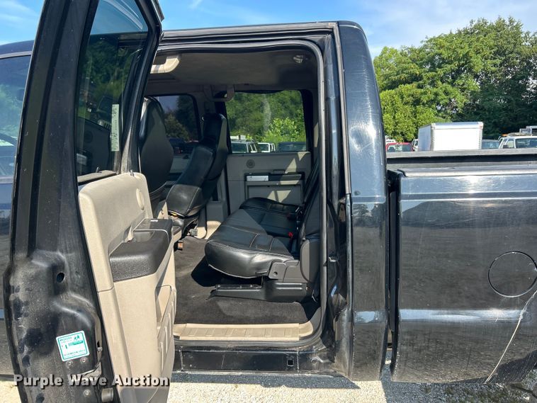 image for item EK8414 2008 Ford F250 Super Duty XL Crew Cab pickup truck