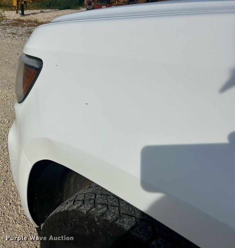 image for item EK8419 2021 Chevrolet Colorado Ext. Cab pickup truck