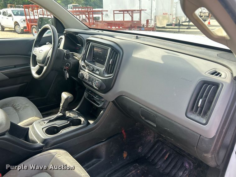 image for item EK8419 2021 Chevrolet Colorado Ext. Cab pickup truck