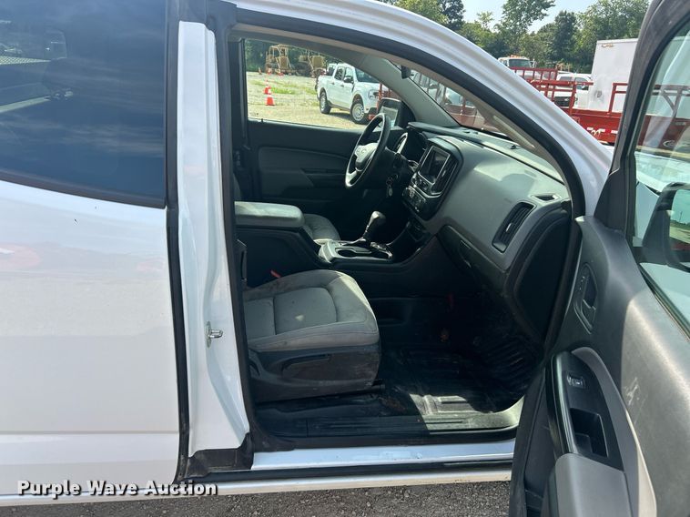 image for item EK8419 2021 Chevrolet Colorado Ext. Cab pickup truck