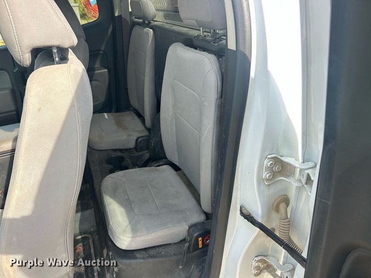 image for item EK8419 2021 Chevrolet Colorado Ext. Cab pickup truck