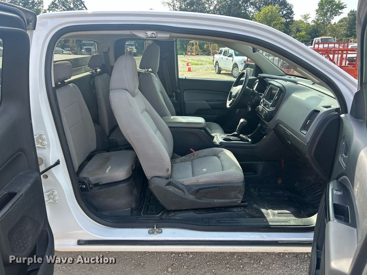 image for item EK8419 2021 Chevrolet Colorado Ext. Cab pickup truck