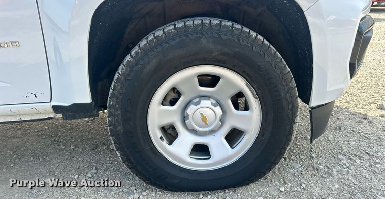 image for item EK8419 2021 Chevrolet Colorado Ext. Cab pickup truck