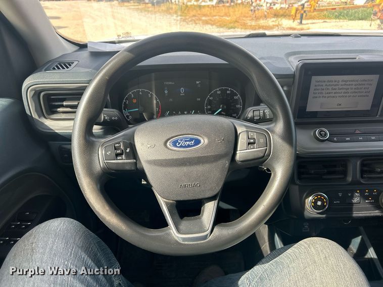 image for item EK8420 2022 Ford Maverick XL Crew Cab pickup truck