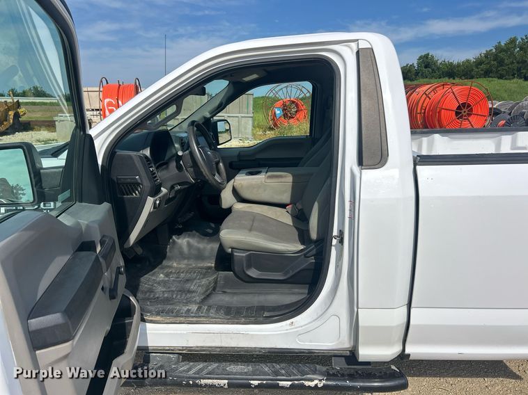 image for item EK8423 2018 Ford F150 XL pickup truck