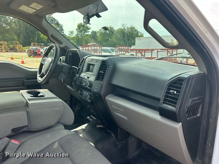 image for item EK8423 2018 Ford F150 XL pickup truck