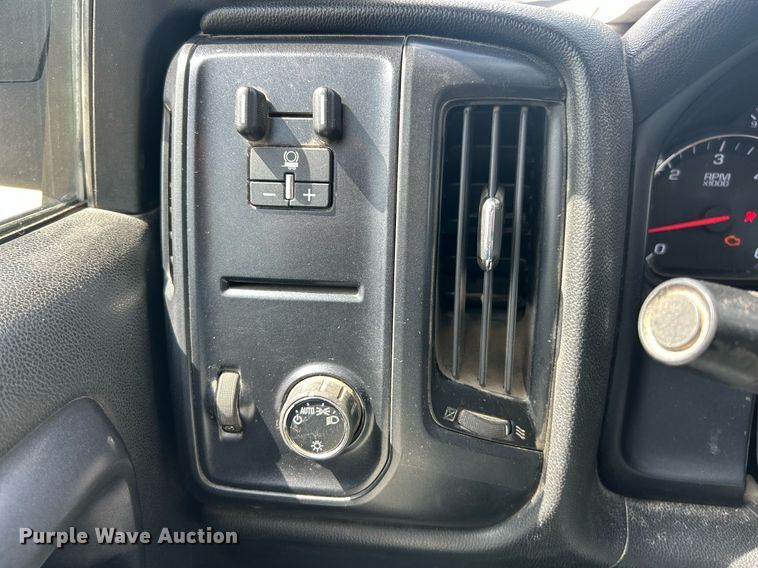 image for item EK8430 2014 Chevrolet Silverado 1500 Double Cab pickup truck