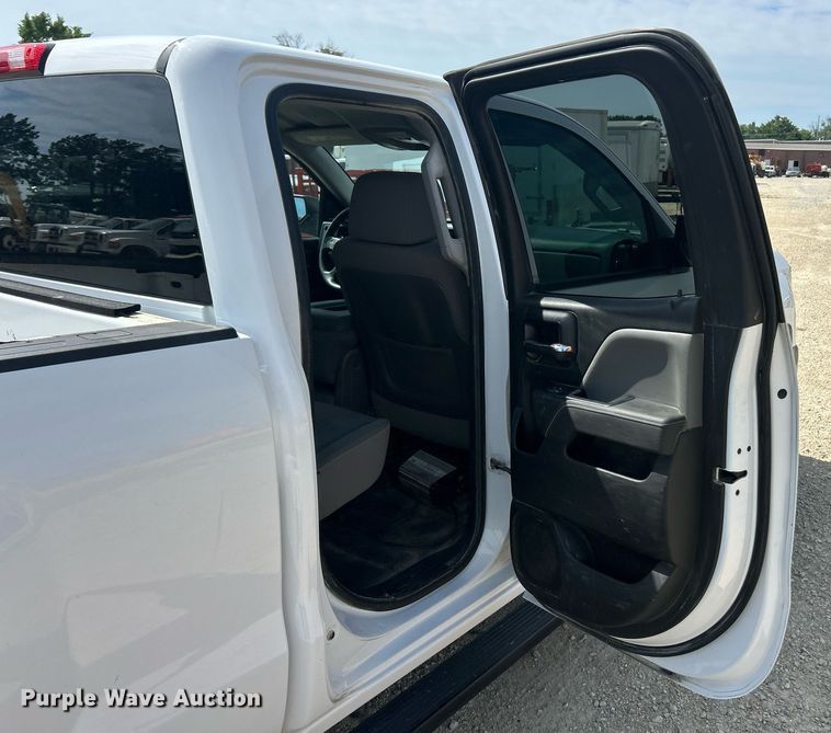 image for item EK8430 2014 Chevrolet Silverado 1500 Double Cab pickup truck