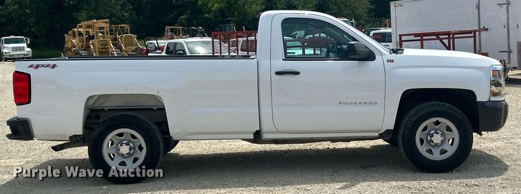 image for item EK8431 2017 Chevrolet Silverado 1500 pickup truck