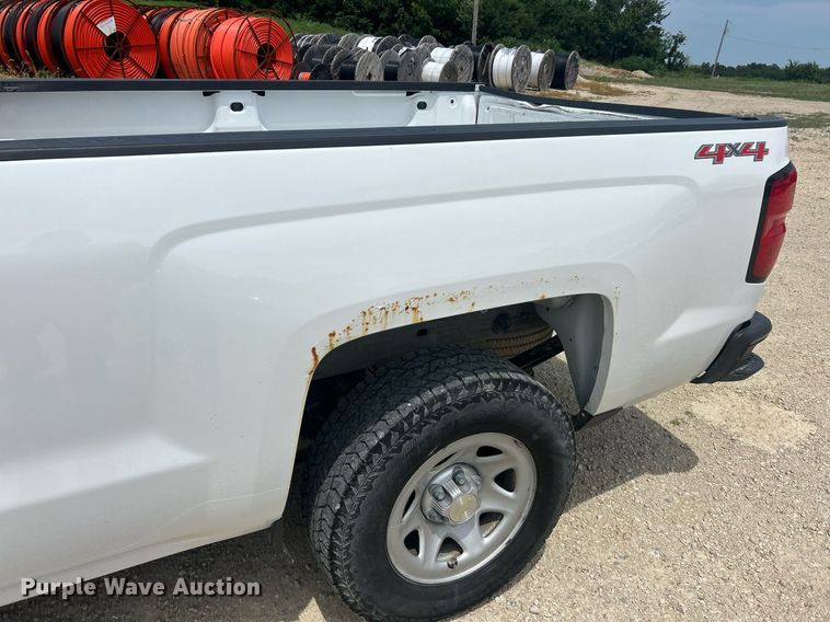 image for item EK8431 2017 Chevrolet Silverado 1500 pickup truck