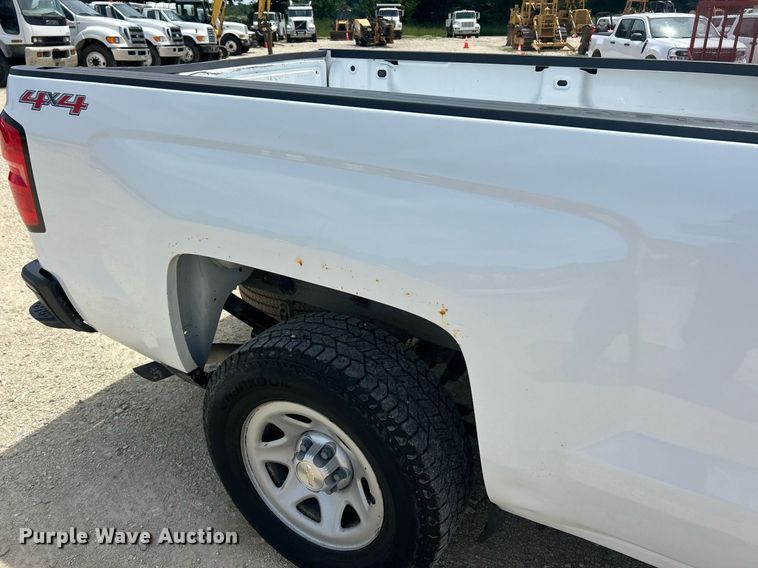 image for item EK8431 2017 Chevrolet Silverado 1500 pickup truck