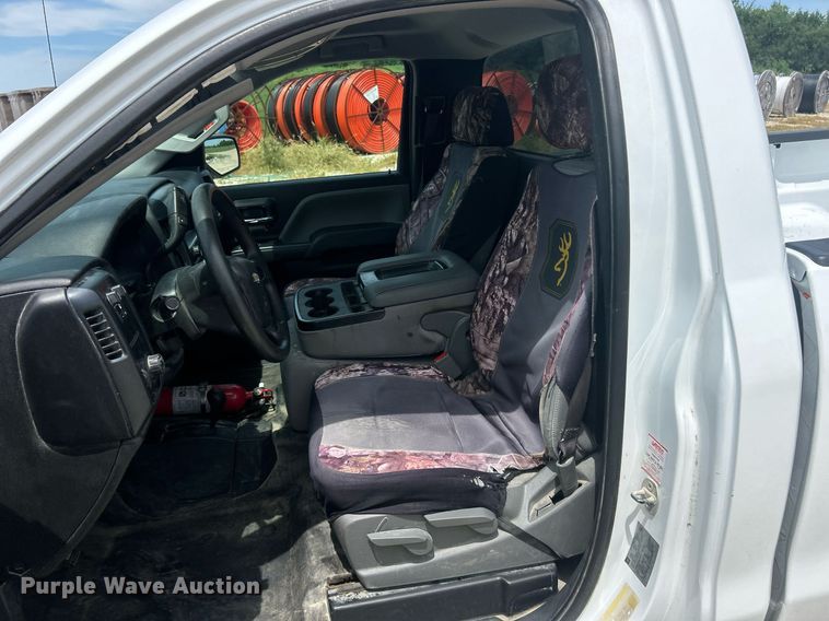 image for item EK8431 2017 Chevrolet Silverado 1500 pickup truck