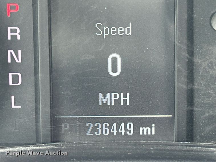 image for item EK8431 2017 Chevrolet Silverado 1500 pickup truck