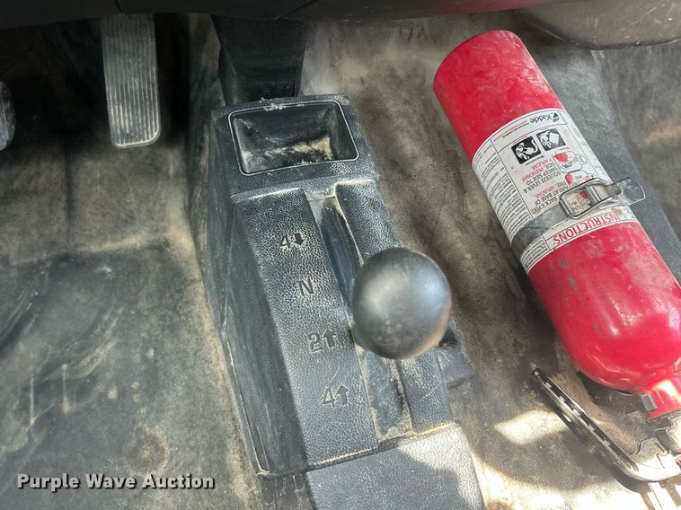 image for item EK8431 2017 Chevrolet Silverado 1500 pickup truck