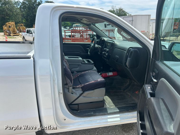 image for item EK8431 2017 Chevrolet Silverado 1500 pickup truck