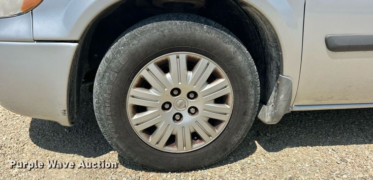 image for item EK8433 2007 Chrysler Town And Country van