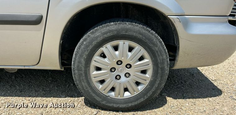 image for item EK8433 2007 Chrysler Town And Country van