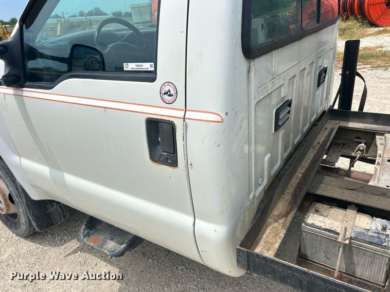 image for item EK8441 1999 Ford F550 Super Duty XL utility / service truck