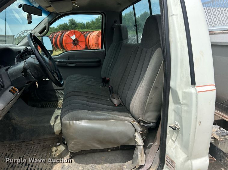 image for item EK8441 1999 Ford F550 Super Duty XL utility / service truck