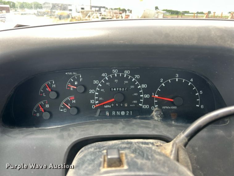 image for item EK8441 1999 Ford F550 Super Duty XL utility / service truck