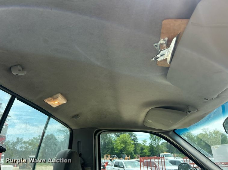 image for item EK8441 1999 Ford F550 Super Duty XL utility / service truck