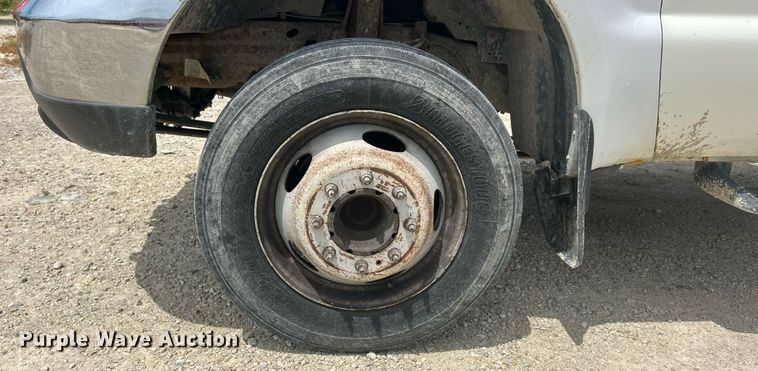 image for item EK8441 1999 Ford F550 Super Duty XL utility / service truck