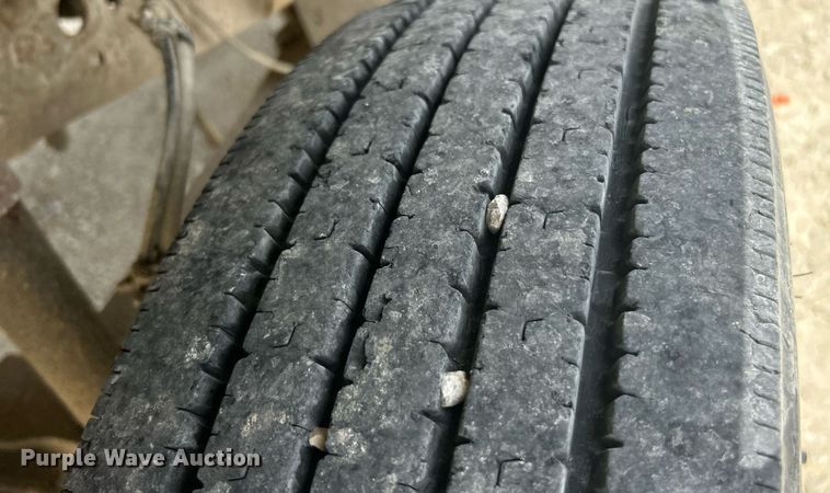 image for item EK8441 1999 Ford F550 Super Duty XL utility / service truck