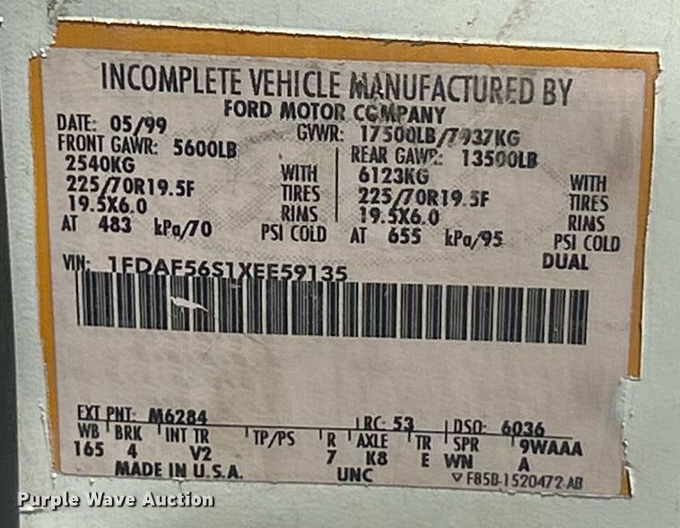 image for item EK8441 1999 Ford F550 Super Duty XL utility / service truck