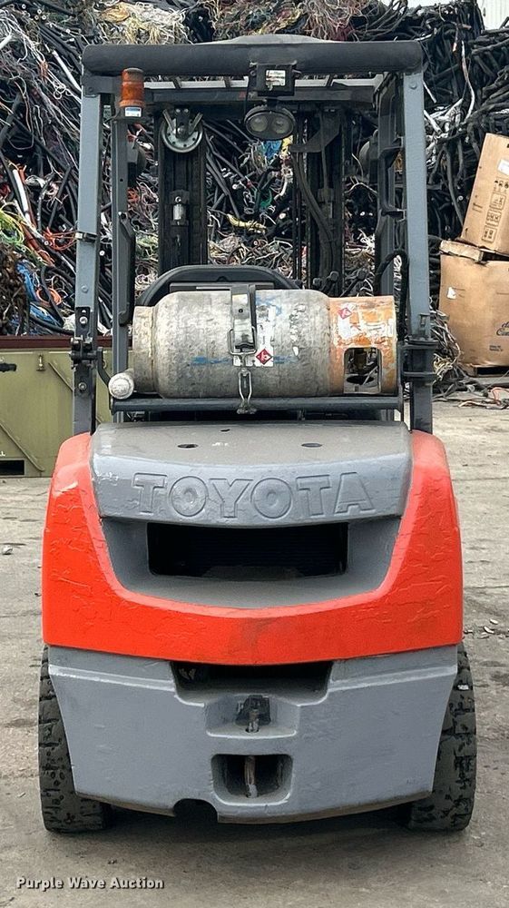 image for item EK8442 Toyota 8FGU30 forklift