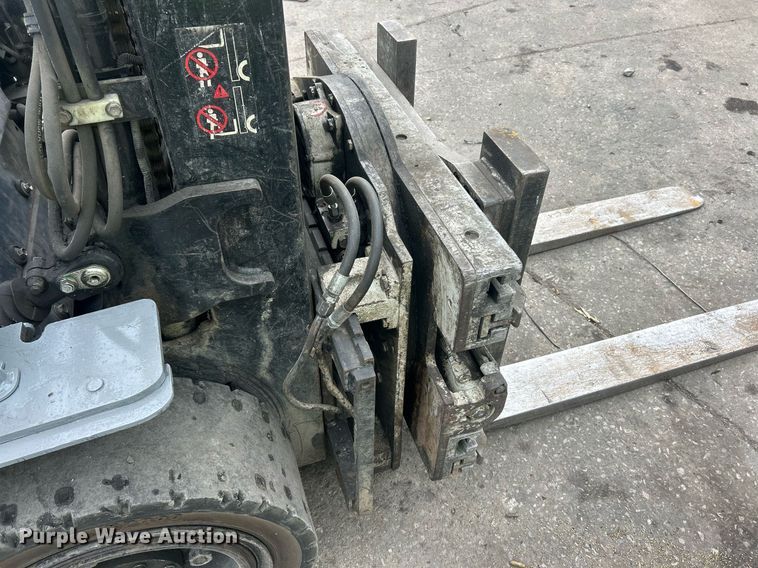 image for item EK8442 Toyota 8FGU30 forklift