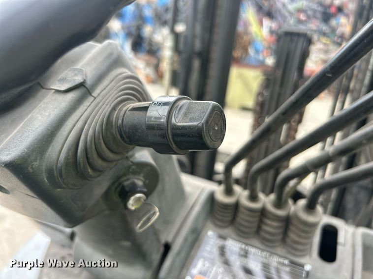 image for item EK8442 Toyota 8FGU30 forklift