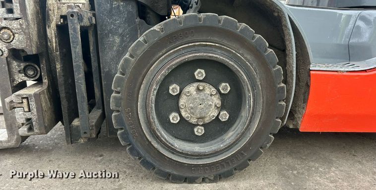 image for item EK8442 Toyota 8FGU30 forklift